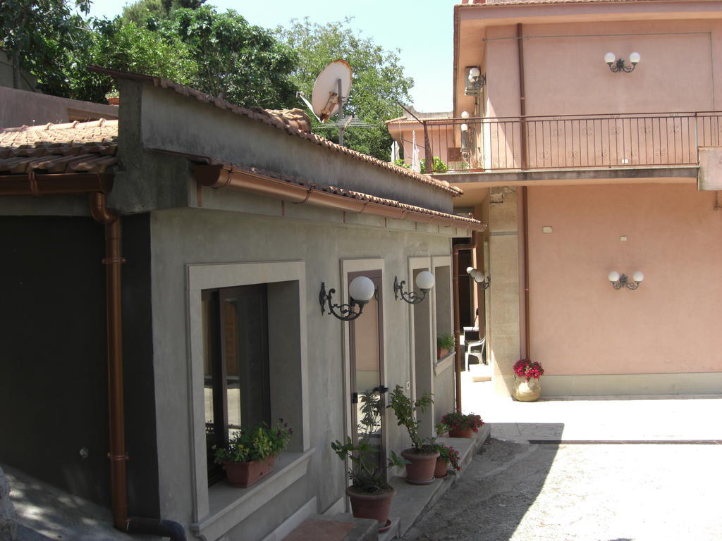 Albergo Villa Nobile Chiaramonte Gulfi Eksteriør bilde